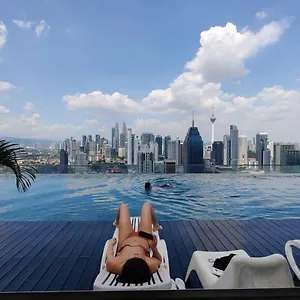 https://starsbed-kl-skyline-pool-hostel.kualalumpurs-hotels.com