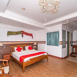 https://holiday-park.kotakinabaluhotels.net